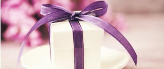 ES18_gift_iStock-955916112 ES18_gift_iStock-955916112