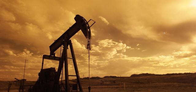 gray-industrial-machine-during-golden-hour-162568